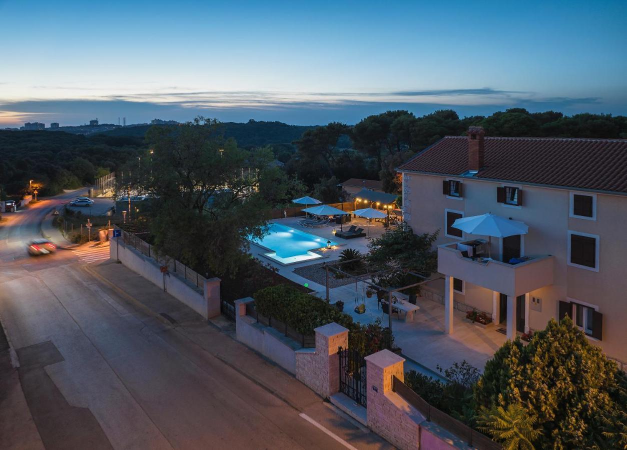 Apartments Vita Vinkuran Zewnętrze zdjęcie