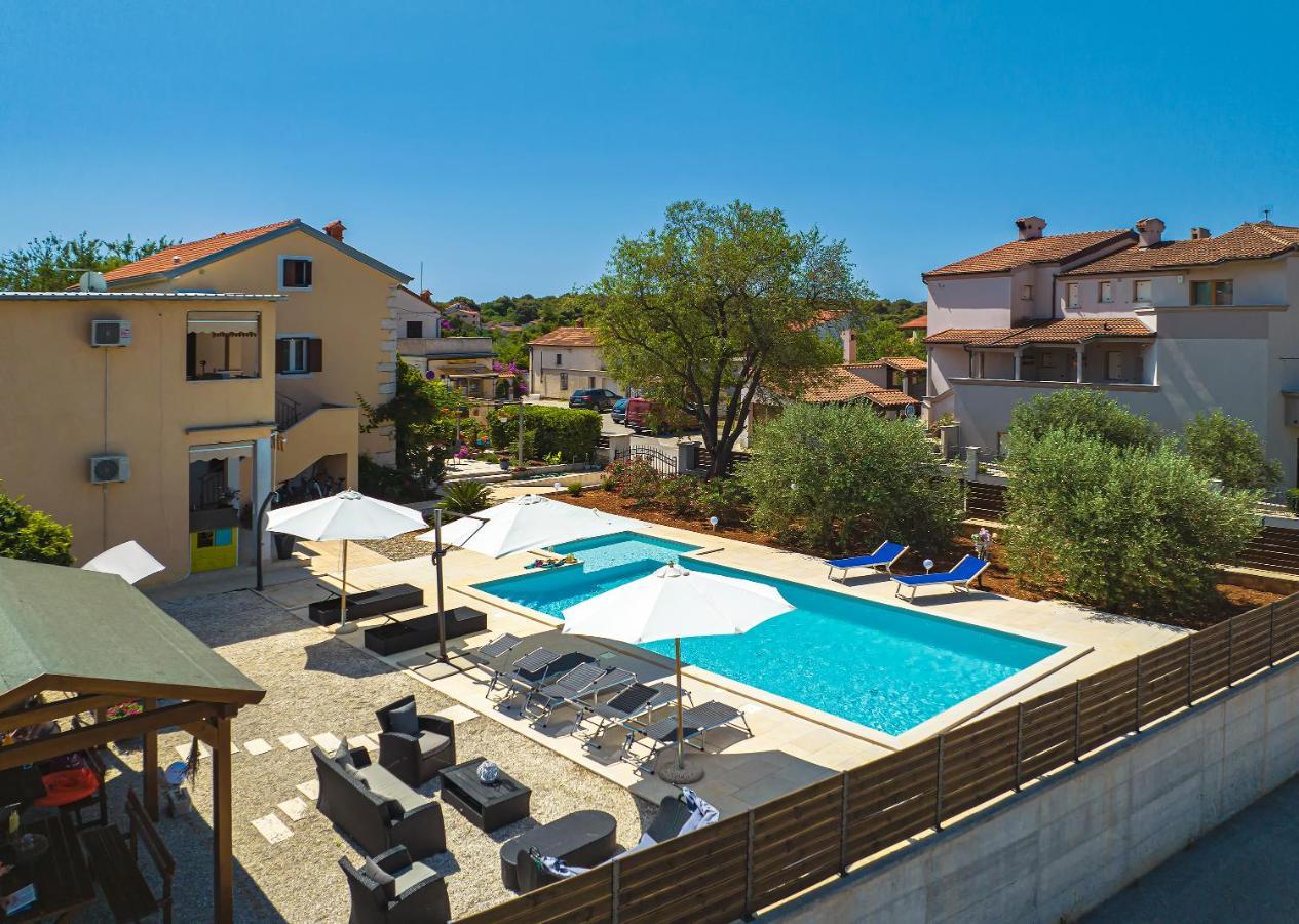 Apartments Vita Vinkuran Zewnętrze zdjęcie